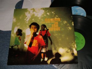 画像1: SOUL BOSSA TRIO ソウル・ボッサ・トリオ - DANCING IN THE STREET (MINT/MINT)  / 1994 GERMANY GERMAN ORIGINAL Used 2-LP 