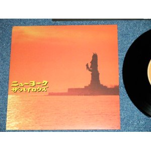 画像: ザ・ハイロウズ THE HIGH-LOWS （ブルーハーツ　THE BLUE HEARTS ） - ニューヨーク( MINT-/MINT ) / 2001 JAPAN ORIGINAL Limited Press Used  7"45 rpm  Single