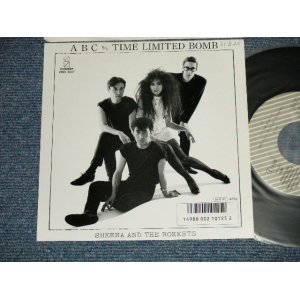 画像: シーナ＆ザ・ロケット  ロケッツ　SHEENA & THE ROKKETS - A) ABC  B) TIME LIMITED BOMB   (Ex+++/MINT- SWOFC )   / 1986 JAPAN ORIGINAL "PROMO" Used 7" Single  シングル