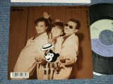 画像: ビート・ボーイズ（アルフィー）BEAT BOYS (ALFEE) - A) HEARTBREAK LONELY RAIN  B) HEARTBREAK LONELY RAIN (KARAOKE)  (MINT-/MINT-) / 1988 JAPAN ORIGINAL Used 7"45 Single  